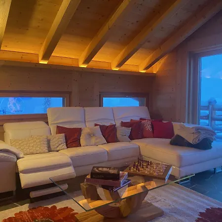 Within A Modern Family Chalet With Direct Access To Area In Chalet *